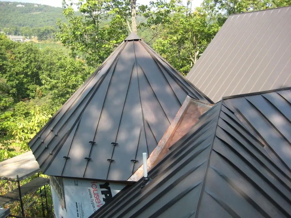 Professional Shingle Replacement & Repair by Craftsman Roofing in Crestline